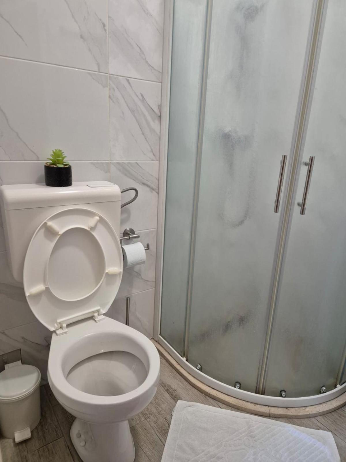 Apartments Matea Studio Apartment Stikovica Екстер'єр фото